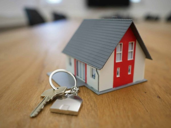 Maîtriser l'évolution du marché immobilier : un guide inédit pour investir en toute confiance