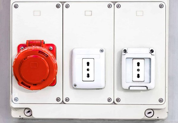 Les nombreuses raisons d’utiliser une prise connectée